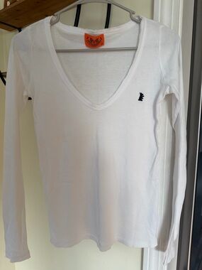 Juicy couture White Long Sleeve V-Neck Top with Small Embroidered Logo